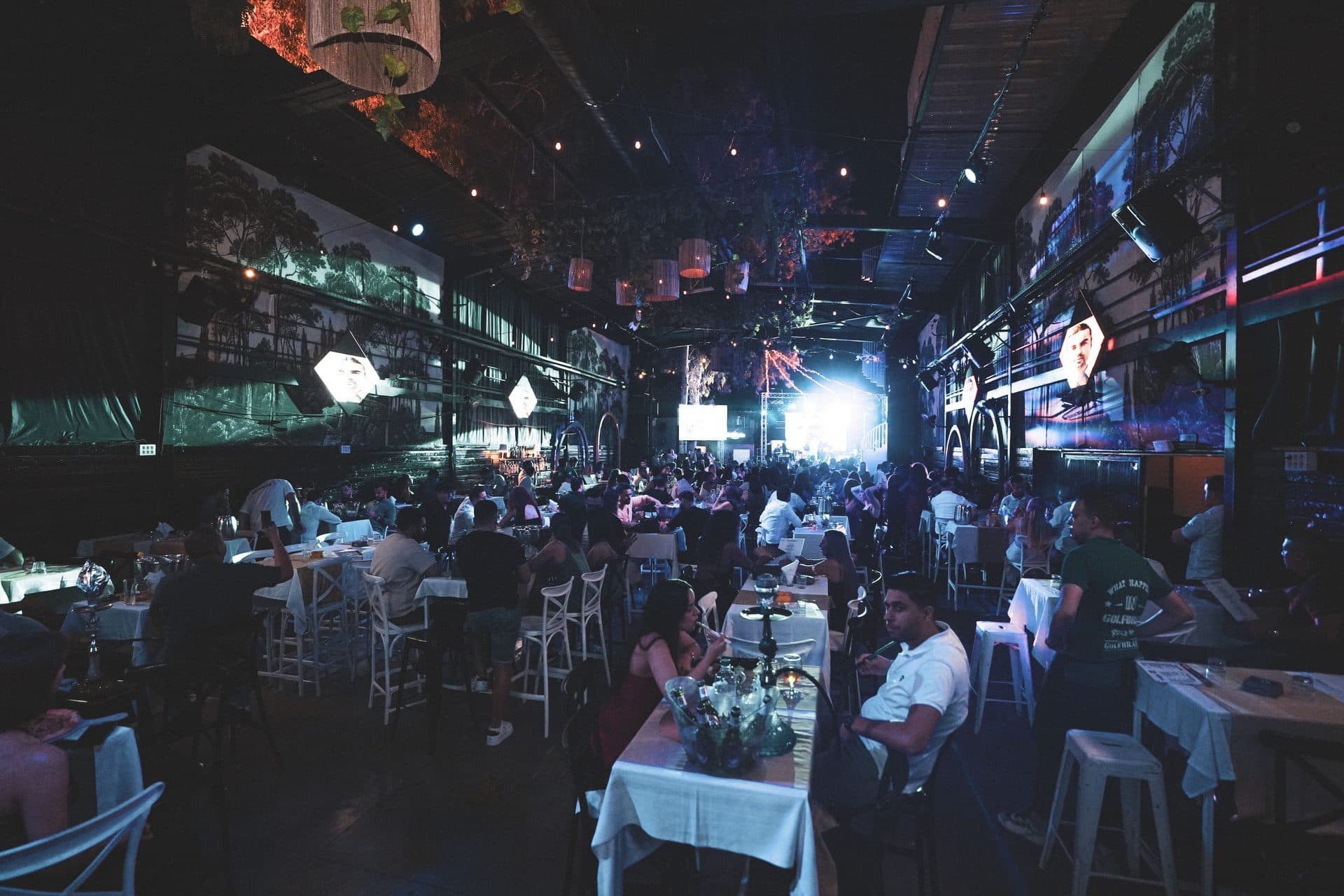 Golf Bräu — Biergarten · Nightlife · Scène