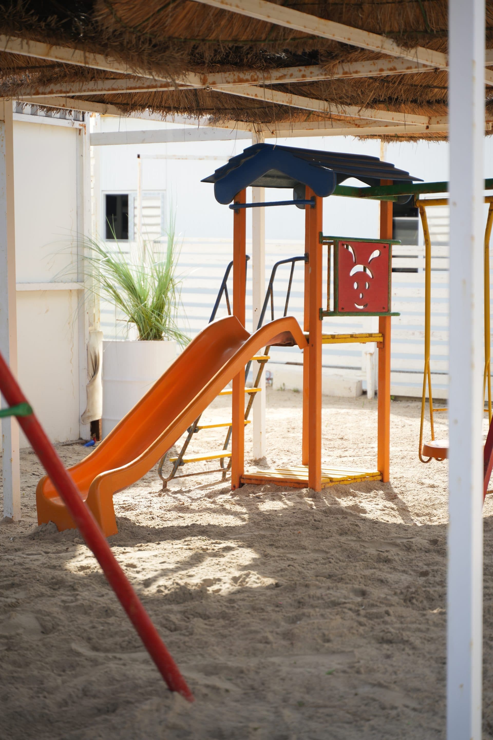 Le QG — Beach Lounge · Front de mer · Club